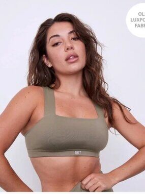 SET Active LUXFORM Band Sports Bra: Size S